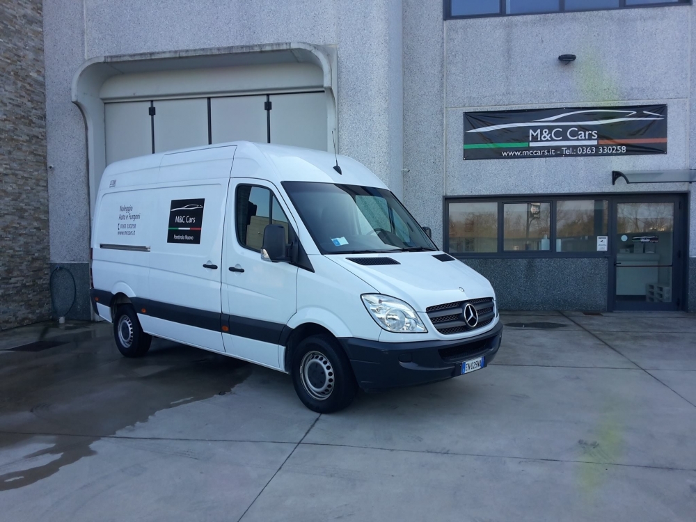 GRUPPO D4 - MERCEDES SPRINTER - M&C CARS